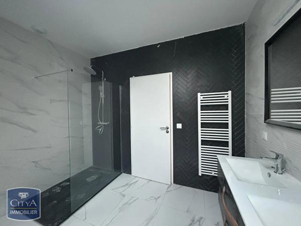 Maison à louer 6 pièces 140m²