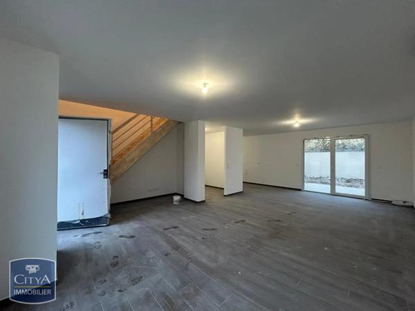 Maison à louer 6 pièces 140m²