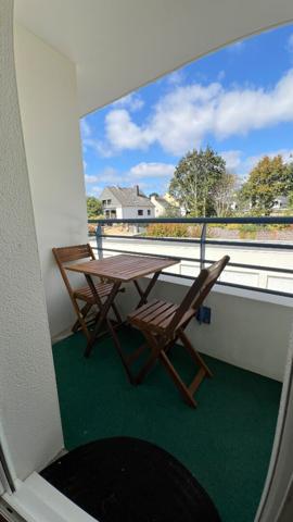 Studio 32m² - Balcon et stationnement privatif