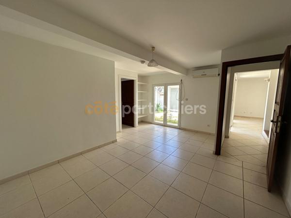 Vente Appartement118 m² - 3 Pièces - SAINT PIERRE (97432)