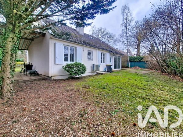 Maison à vendre 7 pièces 160 m² Saint-Fargeau-Ponthierry