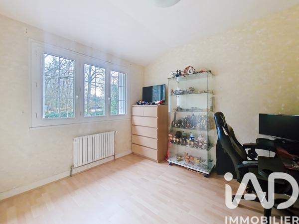 Maison à vendre 7 pièces 160 m² Saint-Fargeau-Ponthierry