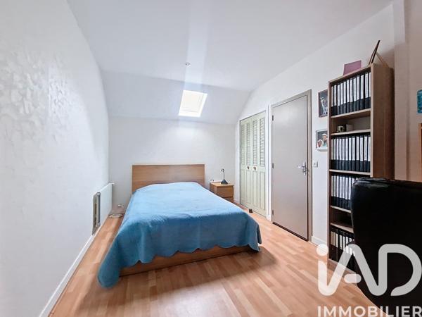 Maison à vendre 7 pièces 160 m² Saint-Fargeau-Ponthierry