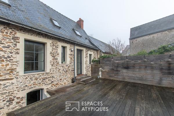 Maison contemporaine avec patio intérieur