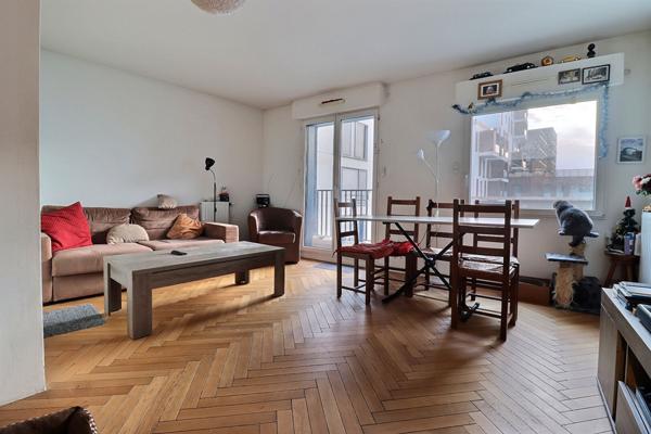Appartement  67,5 m² au pied du T2 - Résidence Récente - Colombes