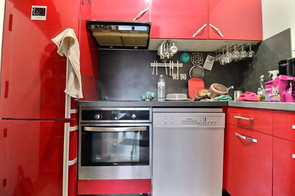 Appartement  67,5 m² au pied du T2 - Résidence Récente - Colombes