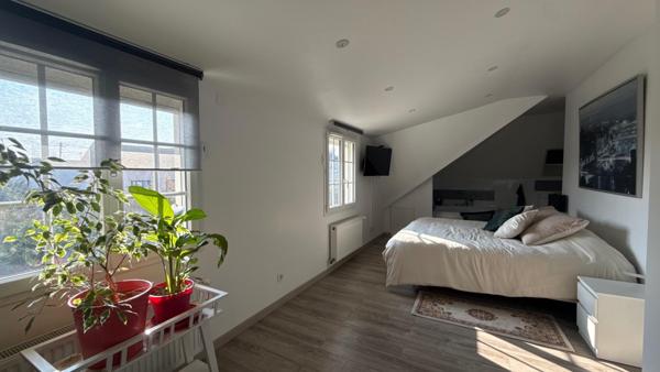 Maison familiale rénovée 161 m²_secteur recherché