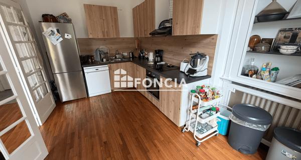 Location Appartement 3 pièces 79.98 m² - Flers 61100