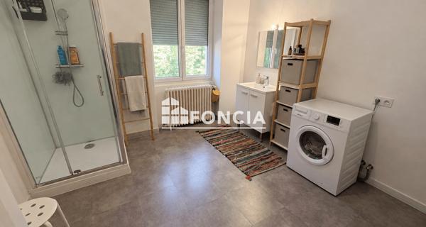 Location Appartement 3 pièces 79.98 m² - Flers 61100