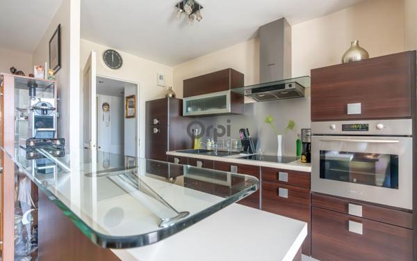 Appartement à vendre    3 pièces • 71,47 m2 Le Plessis-Robinson