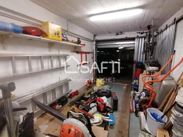 GRAND Garage sous-sol sécurisés, en copropriété, atelier, stockage, véhicules.