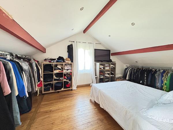 Maison 4 pièces à vendre à Saint-Ouen-l'Aumône - Réf. 14411 367 000 € **  - Référence  11327