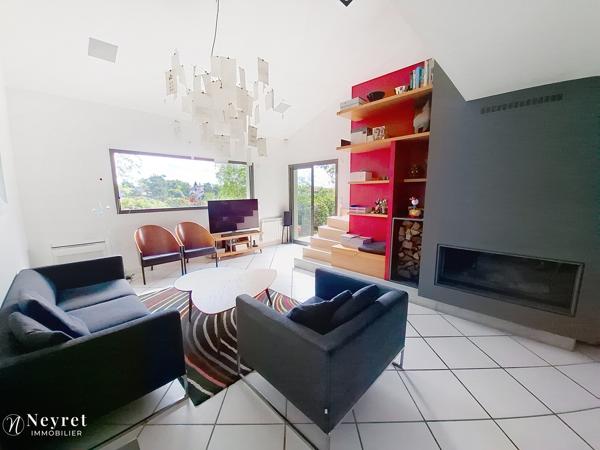A ne surtout pas rater !! Maison d'exception à la vue imprenable