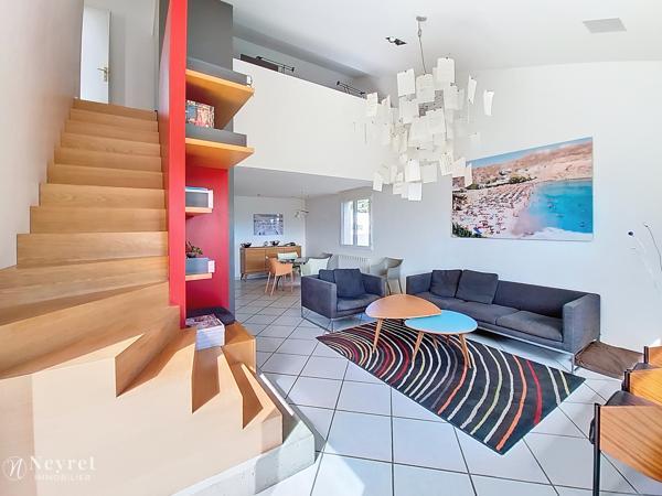 A ne surtout pas rater !! Maison d'exception à la vue imprenable