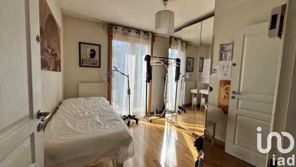 Maison 7 pièces de 145 m² à Rueil-Malmaison (92500)