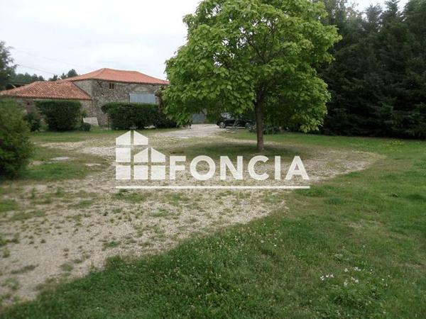 Location Maison 5 pièces 130 m² - 10 ROUTE DE CERIZAY Nueil Les Aubiers 79250