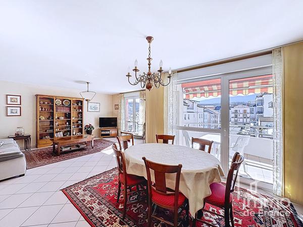 Appartement Bellegarde Sur Valserine 4 pièce(s)