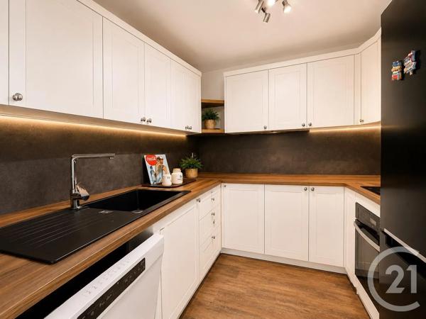 Appartement à vendre  3 pièces - 59,45 m 2   LE BROC  - 06