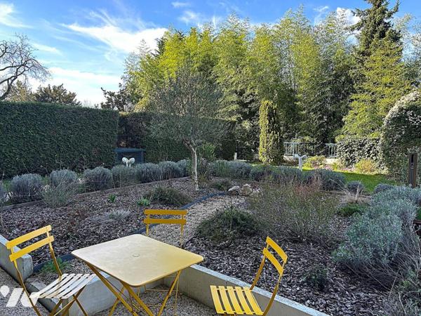 F3 de 73 m² en rez de jardin 