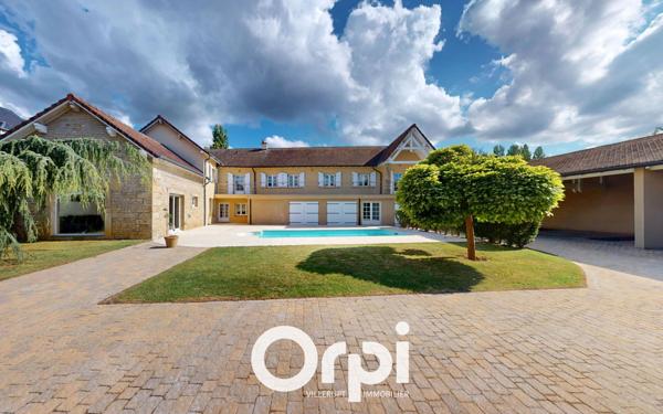 Maison à vendre    7 pièces • 203 m2 Terville