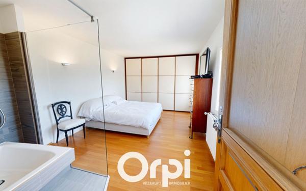 Maison à vendre    7 pièces • 203 m2 Terville