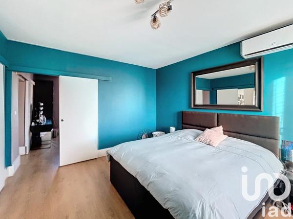 Maison traditionnelle 8 pièces de 152 m² à Saint-Prix (95390)