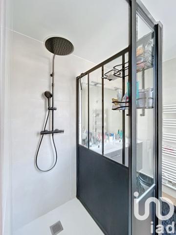 Maison traditionnelle 8 pièces de 152 m² à Saint-Prix (95390)