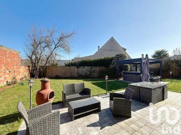 Maison traditionnelle 8 pièces de 152 m² à Saint-Prix (95390)