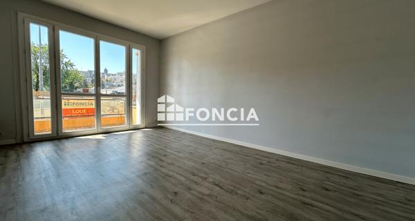 Location Appartement 2 pièces 46.2 m² - Rodez 12000