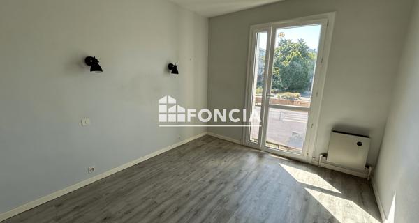 Location Appartement 2 pièces 46.2 m² - Rodez 12000