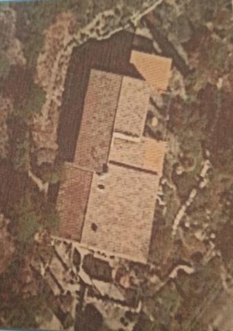 Corbières, très belle villa de 7 pièces avec terrasses, car port, garage, grenier et sous-sol dans un cadre exceptionnel