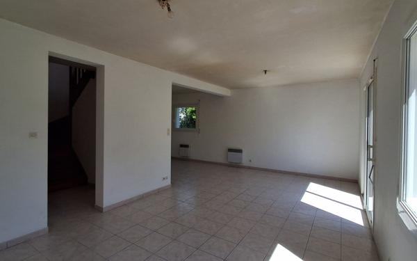 Maison à vendre    3 pièces •  Lannion