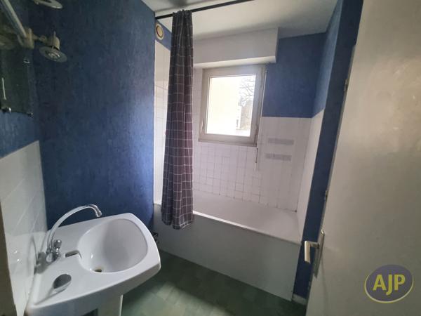 Location appartement Vern Sur Seiche : 682 € - AJP Immobilier Pacé