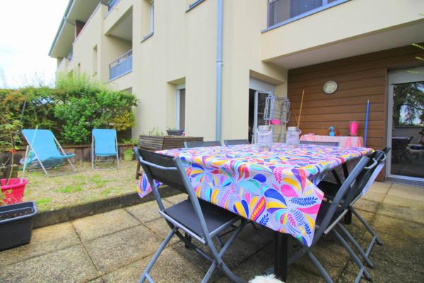 Appartement
         2 pièces
        - 42 m² Exclusivité 180 000 € *
