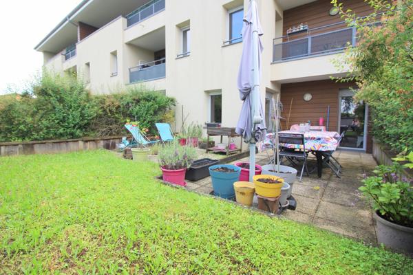 Appartement
         2 pièces
        - 42 m² Exclusivité 180 000 € *
