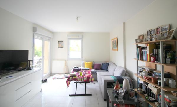 Appartement
         2 pièces
        - 42 m² Exclusivité 180 000 € *