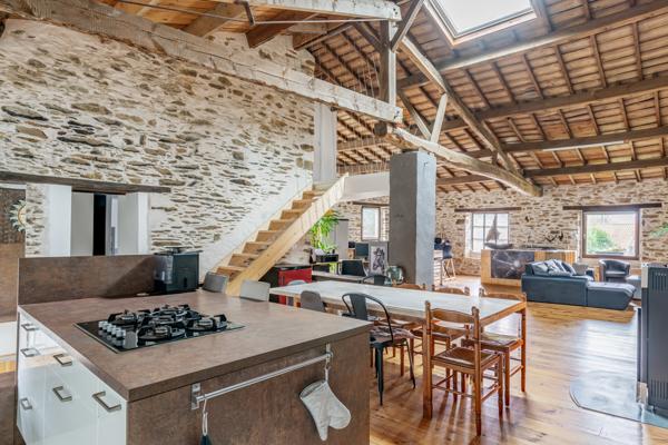 Belle maison en pierre de taille La Roche-sur-Yon