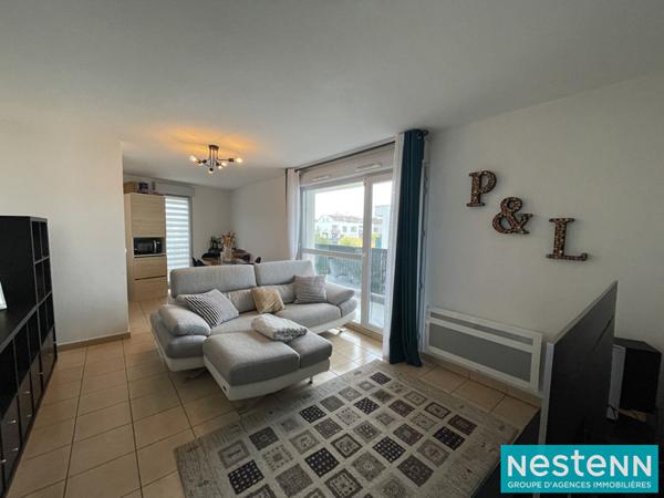 Appartement T3, recent, dernier etage, lumineux, commerces, Appartement idéal pour un couple, une petite famille ou un investissement locatif.