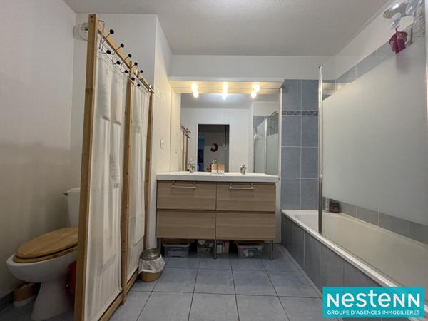 Appartement T3, recent, dernier etage, lumineux, commerces, Appartement idéal pour un couple, une petite famille ou un investissement locatif.