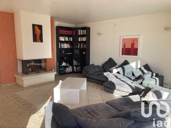 Maison à vendre 5 pièces 187 m² Saint-Martin-d'Ardèche