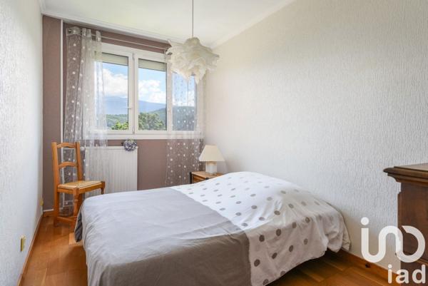 Appartement 4 pièces de 79 m² à Échirolles (38130)