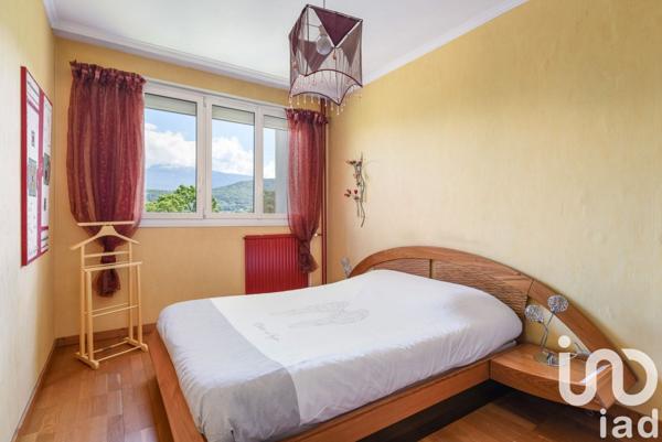 Appartement 4 pièces de 79 m² à Échirolles (38130)