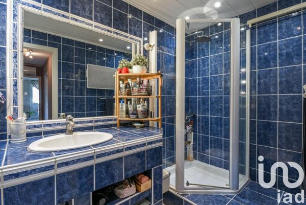 Appartement 4 pièces de 79 m² à Échirolles (38130)