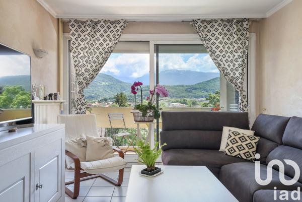 Appartement 4 pièces de 79 m² à Échirolles (38130)