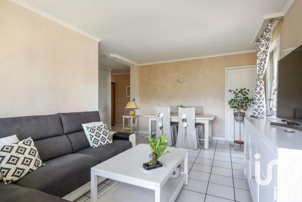 Appartement 4 pièces de 79 m² à Échirolles (38130)