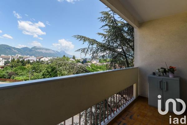 Appartement 4 pièces de 79 m² à Échirolles (38130)