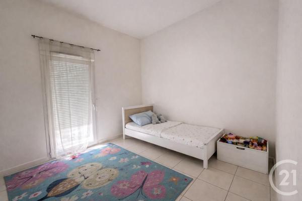 Appartement à vendre  4 pièces - 84 m2 ST FONS - 69