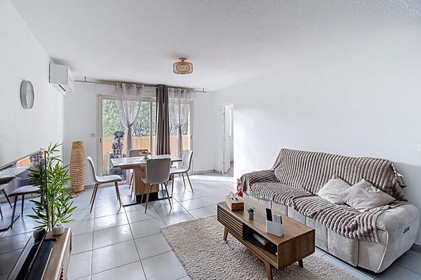 A VENDRE DRAGUIGNAN - Appartement T4 de 87m², 3 chambres, 2 balcons