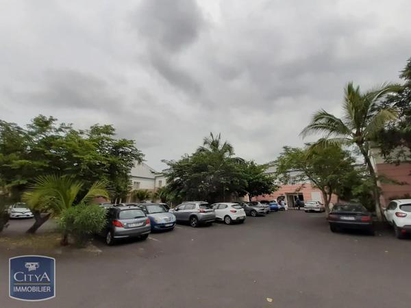 Appartement à louer 3 pièces 50.81m² Saint-Pierre (97410)