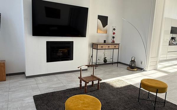 Maison à vendre    2 pièces • 677 m2 Dax